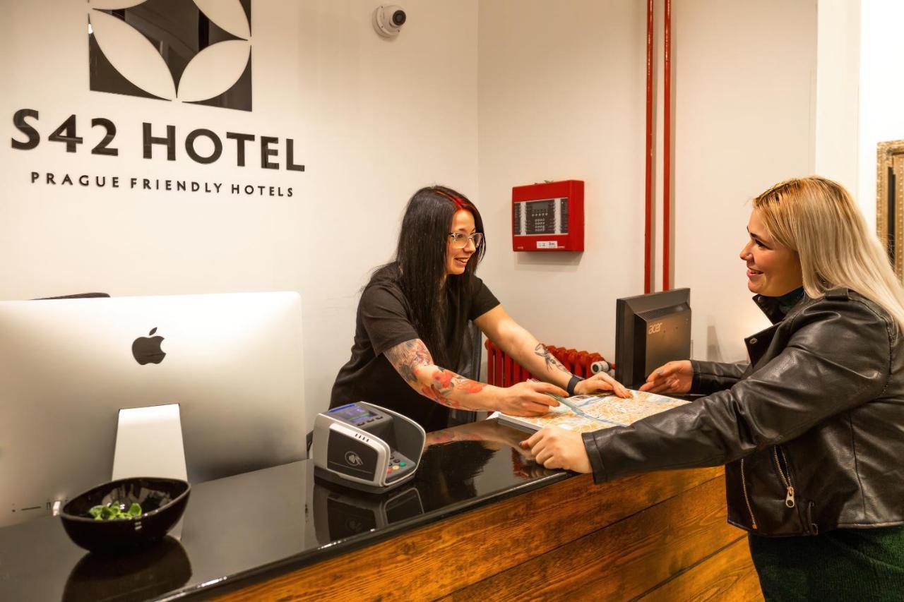 S42 Hotel Prag Exterior foto